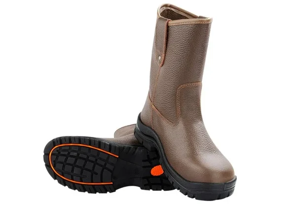 MEN'S FOOTWEAR MERK KRUSHERS TIPE TEXAS